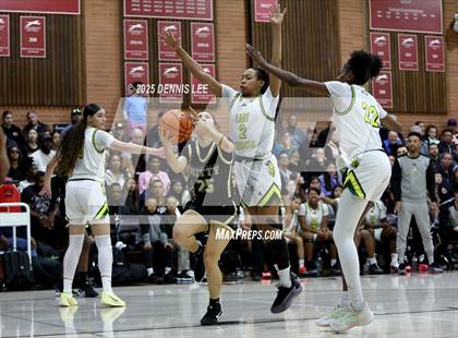 Thumbnail 1 in Archbishop Mitty vs. Ontario Christian (Sabrina Ionescu Showcase) photogallery.