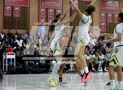 Thumbnail 3 in Archbishop Mitty vs. Ontario Christian (Sabrina Ionescu Showcase) photogallery.