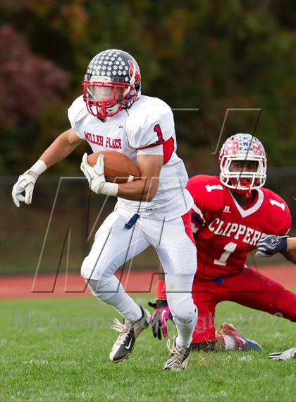 Thumbnail 2 in Miller Place @ Bellport photogallery.