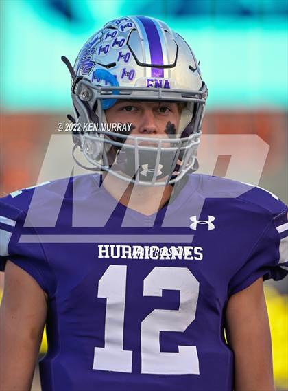 Thumbnail 2 in Klein Oak vs Klein Cain photogallery.
