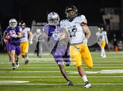 Thumbnail 2 in Klein Oak vs Klein Cain photogallery.