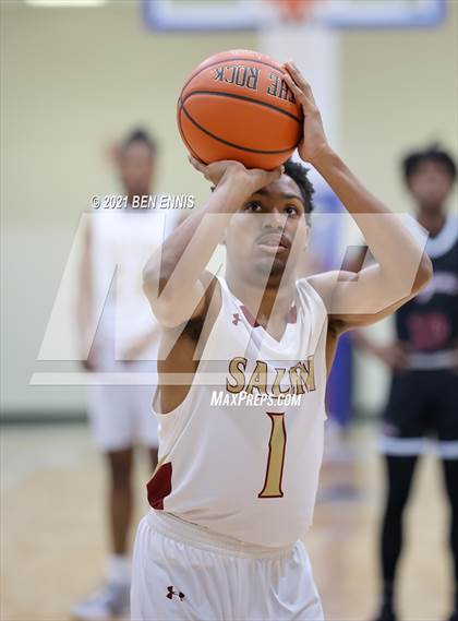 Thumbnail 3 in Dougherty vs Salem (Legends Classic Showdown) photogallery.