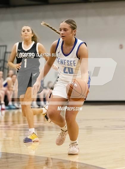 Thumbnail 3 in Potlatch vs Genesee photogallery.