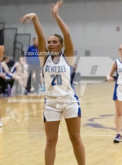 Thumbnail 3 in Potlatch vs Genesee photogallery.