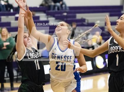 Thumbnail 2 in Potlatch vs Genesee photogallery.