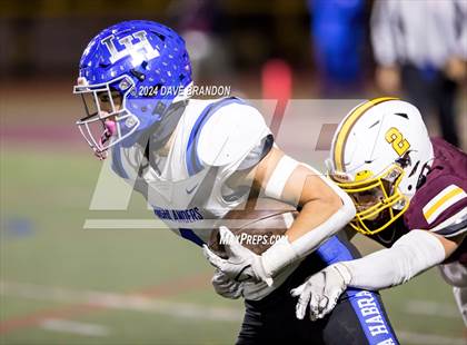 Thumbnail 2 in Simi Valley vs. La Habra (CIF SS D3 Quarter Final) photogallery.