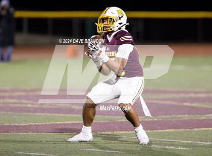 Thumbnail 3 in Simi Valley vs. La Habra (CIF SS D3 Quarter Final) photogallery.