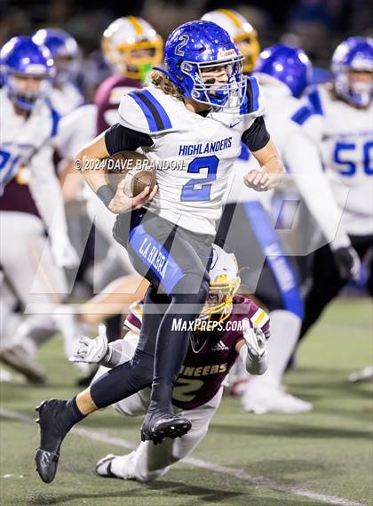 Thumbnail 2 in Simi Valley vs. La Habra (CIF SS D3 Quarter Final) photogallery.