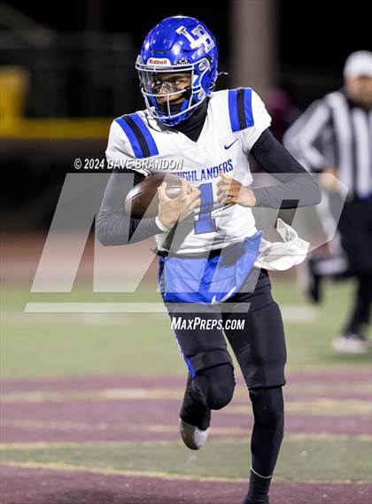Thumbnail 2 in Simi Valley vs. La Habra (CIF SS D3 Quarter Final) photogallery.