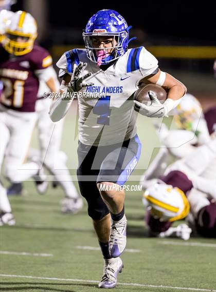 Thumbnail 1 in Simi Valley vs. La Habra (CIF SS D3 Quarter Final) photogallery.