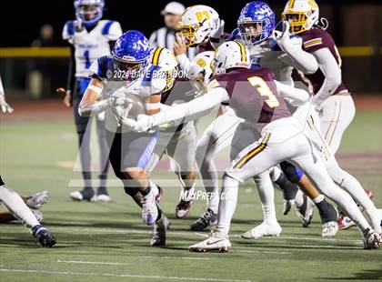 Thumbnail 2 in Simi Valley vs. La Habra (CIF SS D3 Quarter Final) photogallery.