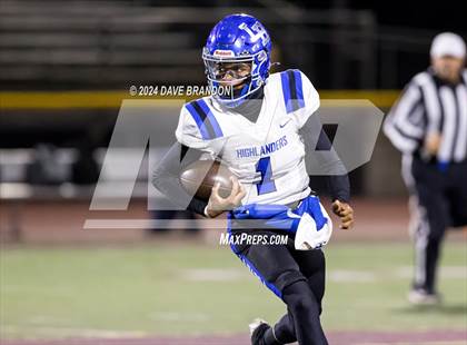 Thumbnail 1 in Simi Valley vs. La Habra (CIF SS D3 Quarter Final) photogallery.