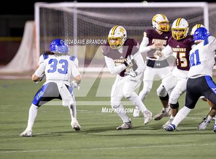 Thumbnail 2 in Simi Valley vs. La Habra (CIF SS D3 Quarter Final) photogallery.