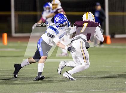 Thumbnail 3 in Simi Valley vs. La Habra (CIF SS D3 Quarter Final) photogallery.