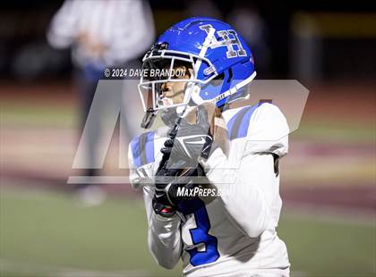 Thumbnail 3 in Simi Valley vs. La Habra (CIF SS D3 Quarter Final) photogallery.