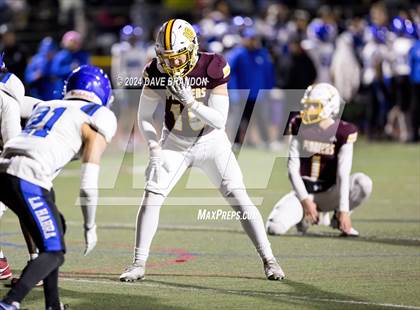 Thumbnail 1 in Simi Valley vs. La Habra (CIF SS D3 Quarter Final) photogallery.