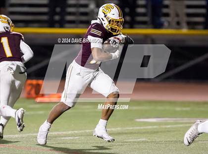 Thumbnail 2 in Simi Valley vs. La Habra (CIF SS D3 Quarter Final) photogallery.