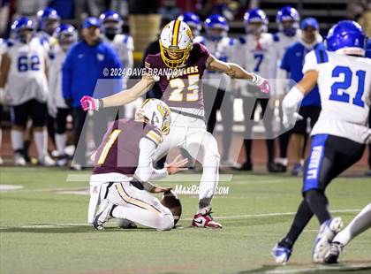 Thumbnail 1 in Simi Valley vs. La Habra (CIF SS D3 Quarter Final) photogallery.