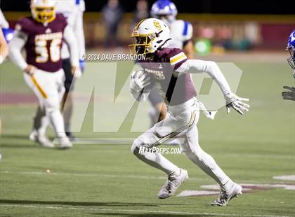 Thumbnail 1 in Simi Valley vs. La Habra (CIF SS D3 Quarter Final) photogallery.