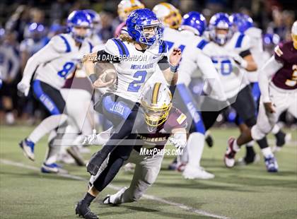 Thumbnail 1 in Simi Valley vs. La Habra (CIF SS D3 Quarter Final) photogallery.
