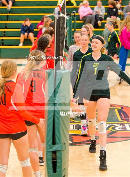 Thumbnail 1 in Rio Americano vs. Vacaville photogallery.