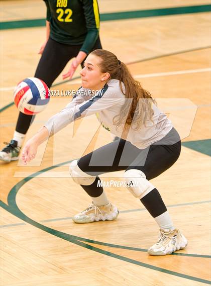 Thumbnail 2 in Rio Americano vs. Vacaville photogallery.