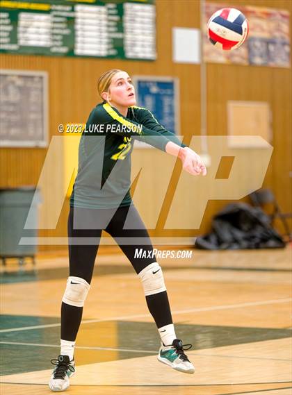 Thumbnail 2 in Rio Americano vs. Vacaville photogallery.