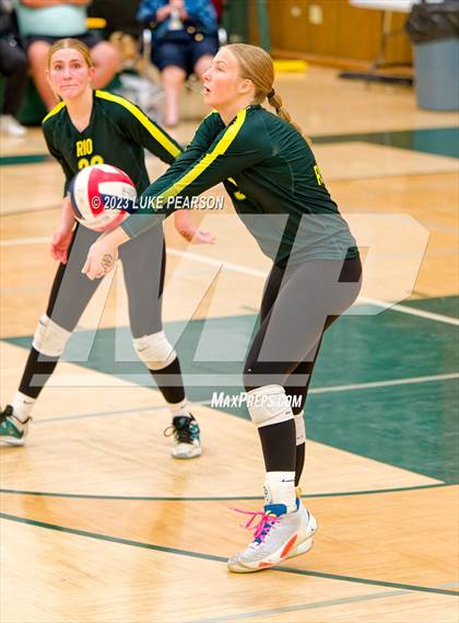 Thumbnail 3 in Rio Americano vs. Vacaville photogallery.
