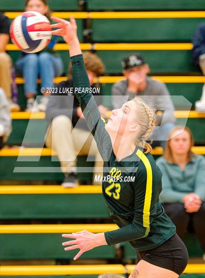 Thumbnail 2 in Rio Americano vs. Vacaville photogallery.