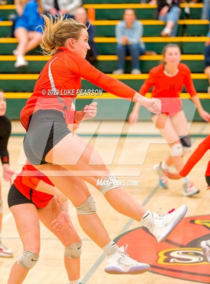 Thumbnail 2 in Rio Americano vs. Vacaville photogallery.