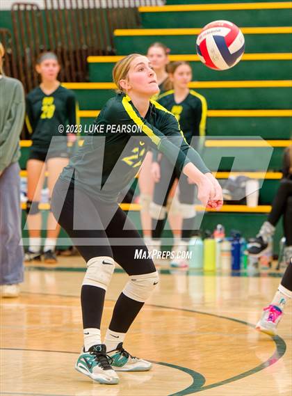 Thumbnail 3 in Rio Americano vs. Vacaville photogallery.