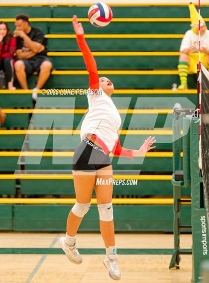 Thumbnail 2 in Rio Americano vs. Vacaville photogallery.