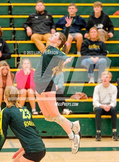 Thumbnail 2 in Rio Americano vs. Vacaville photogallery.