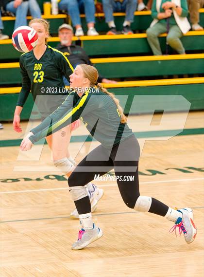 Thumbnail 1 in Rio Americano vs. Vacaville photogallery.