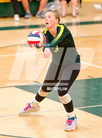 Thumbnail 2 in Rio Americano vs. Vacaville photogallery.