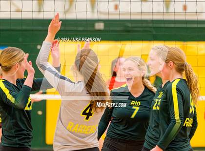 Thumbnail 2 in Rio Americano vs. Vacaville photogallery.