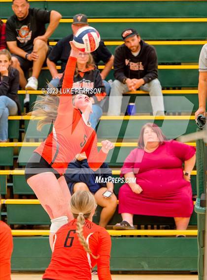 Thumbnail 2 in Rio Americano vs. Vacaville photogallery.