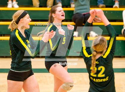 Thumbnail 2 in Rio Americano vs. Vacaville photogallery.