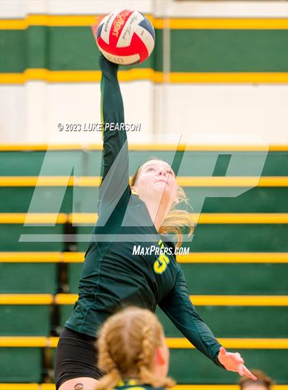 Thumbnail 3 in Rio Americano vs. Vacaville photogallery.