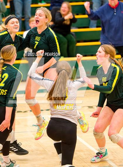 Thumbnail 3 in Rio Americano vs. Vacaville photogallery.