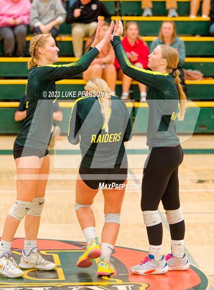 Thumbnail 2 in Rio Americano vs. Vacaville photogallery.