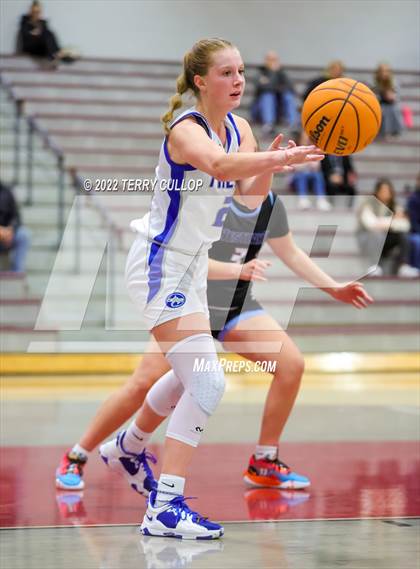 Thumbnail 3 in Westlake vs. Fremont (Beetdigger Classic) photogallery.