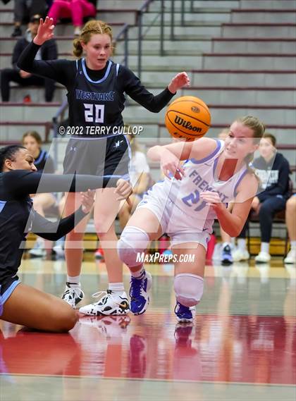 Thumbnail 2 in Westlake vs. Fremont (Beetdigger Classic) photogallery.