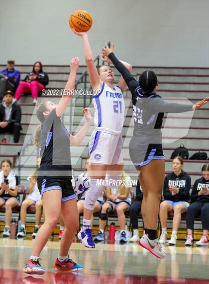 Thumbnail 2 in Westlake vs. Fremont (Beetdigger Classic) photogallery.