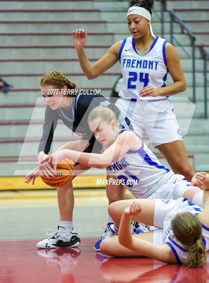 Thumbnail 3 in Westlake vs. Fremont (Beetdigger Classic) photogallery.