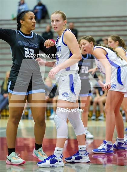 Thumbnail 3 in Westlake vs. Fremont (Beetdigger Classic) photogallery.
