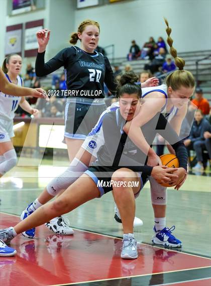 Thumbnail 1 in Westlake vs. Fremont (Beetdigger Classic) photogallery.