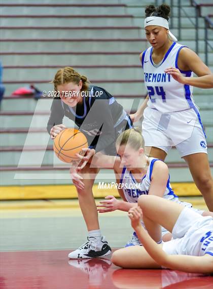 Thumbnail 1 in Westlake vs. Fremont (Beetdigger Classic) photogallery.
