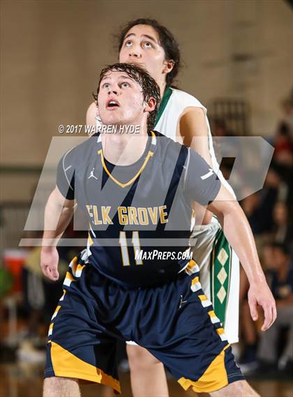 Thumbnail 1 in Elk Grove @ Monterey Trail photogallery.