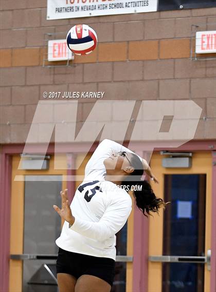 Thumbnail 3 in Clark vs. Faith Lutheran photogallery.